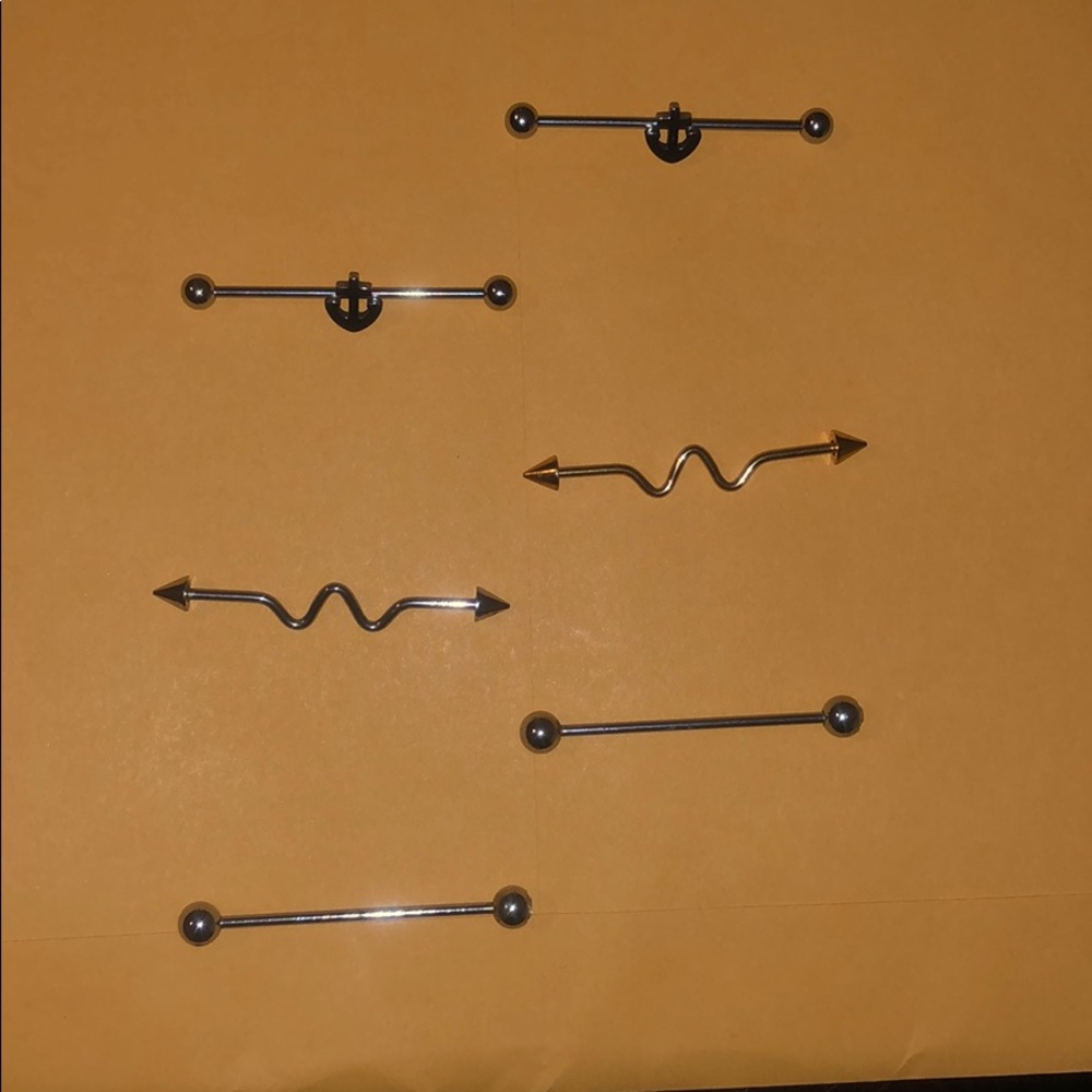 (6)SURGICAL STEEL INDUSTRIAL EARRINGS (NEVER WORN)